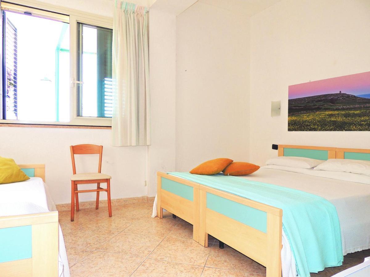 Hotel Porto Badisco Buitenkant foto
