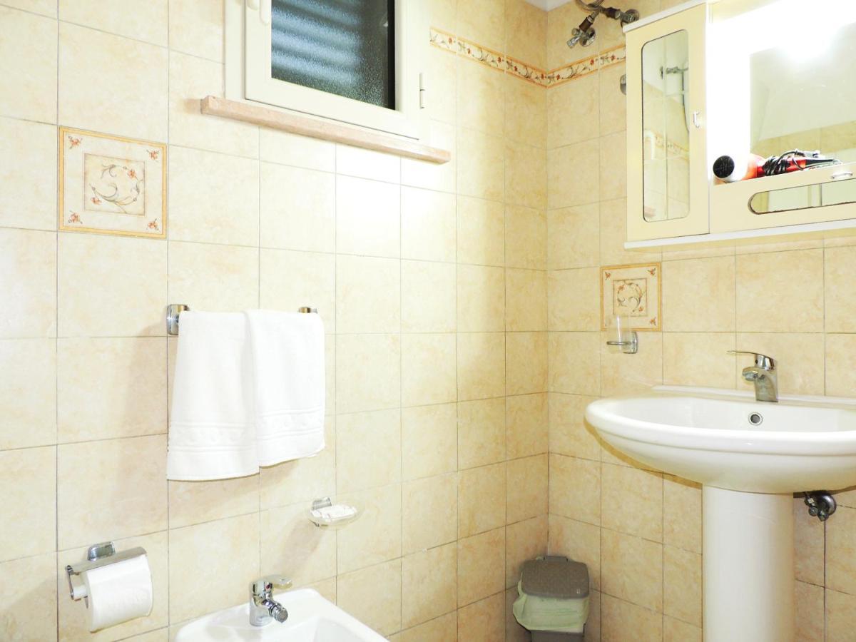Hotel Porto Badisco Buitenkant foto